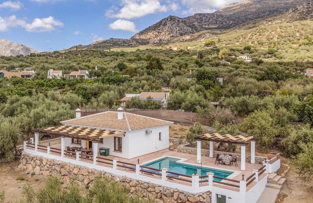 Preciosa casa en Periana