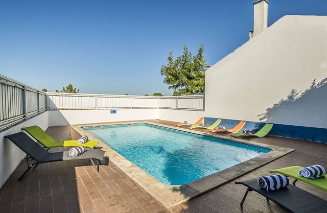 Preciosa Villa Sesimbra | Villa Cassiopeia | Jardín Privado | Piscina compartida | Cerca de la playa