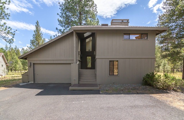 Alquiler de vacaciones en Lowr # 3 Sunriver cerca de Sharc y Fort Rock Park