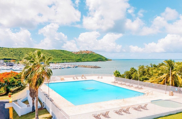 Luce Di Mare - Oceanfront Haven