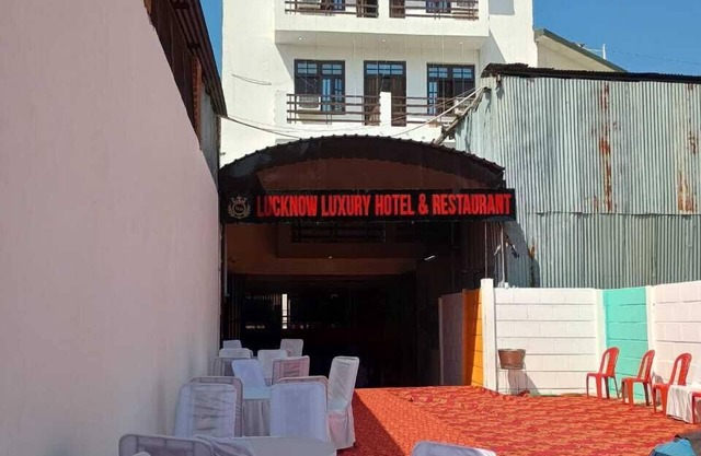 Lucknow Luxury Hotel And Restaurant