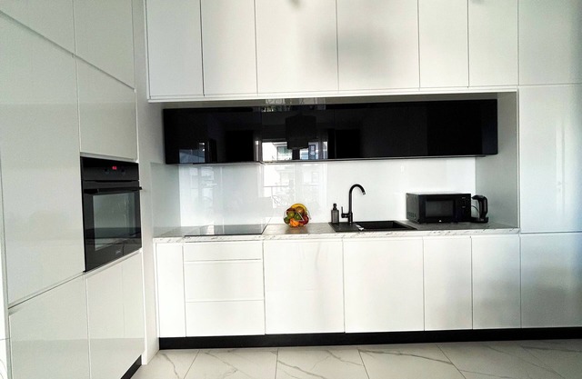 Lumina 3-room apart on Drewnowska