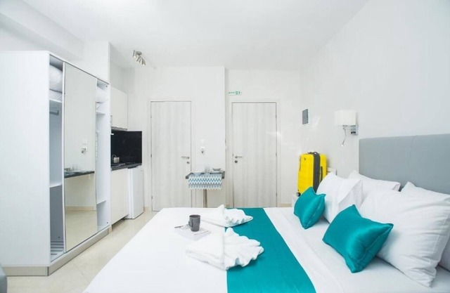 Lux VIP Apartments : Studio with sea view