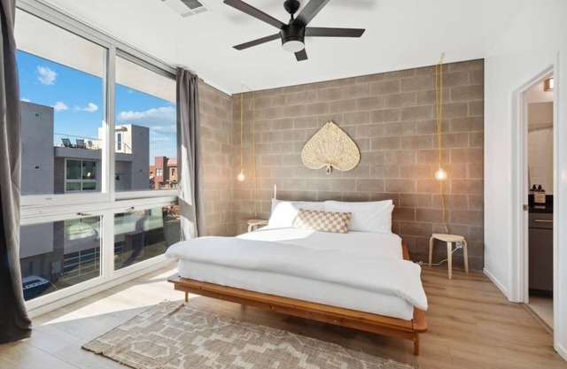 Luxurious 2BR Loft with Balcony