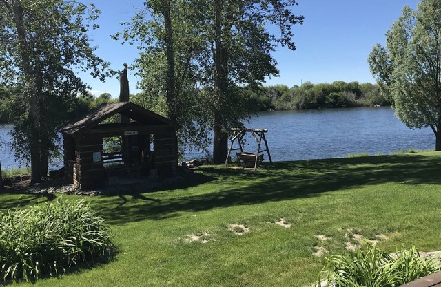 Luxurious Guest House on the Snake River