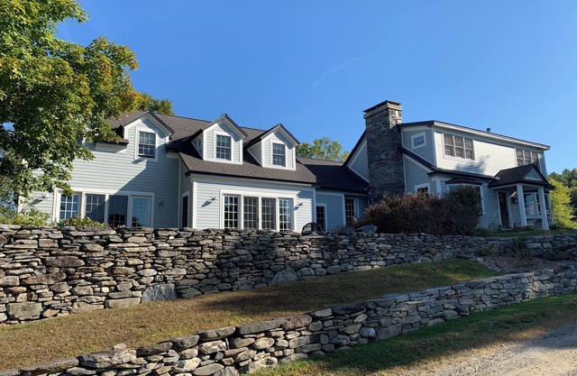 Luxurious, modern 6BR home on 436 acres, stunning views, hiking, near skiing