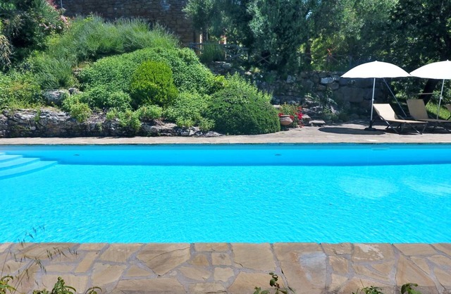 Lujosa villa privada con piscina privada y hermosas vistas, wifi gratuito.