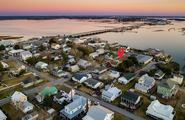 luxurious studio apartment in the heart of Swansboro’s historic waterfront #7