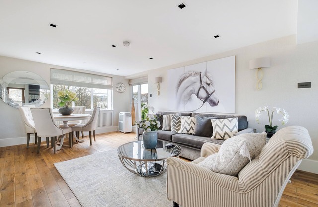 Luxury 3 Bedrooms Flat in Central London