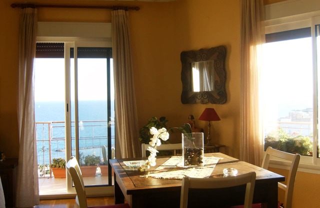 Apartamento de lujo, en el centro de Alicante con vistas al mar