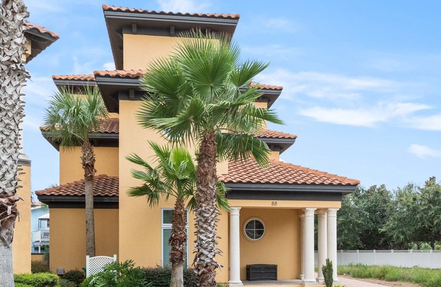 Luxury Beach Home Gulf View | Capacidad 22 en camas | 1/2 cuadra de la playa | Piscina privada