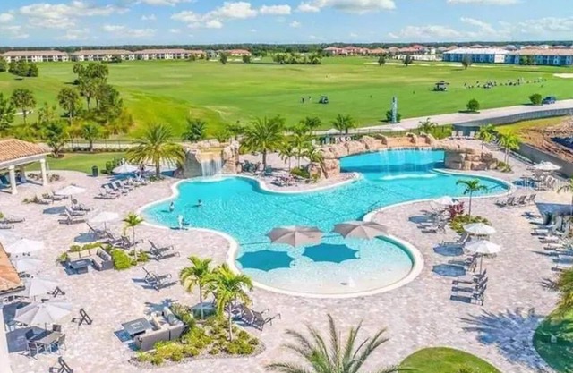 Luxury Condo in Upscale Lakewood National Golf Community Experience the Best