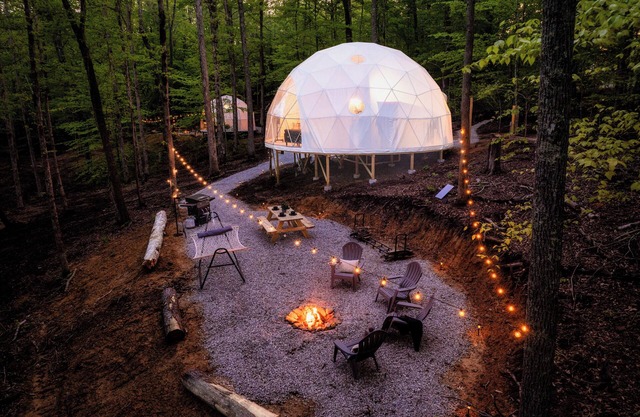 Luxury Dome Close w/ Sauna, Fire Pit, Close to Brimstone, Big South Fork
