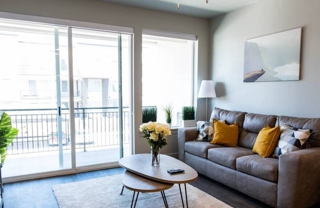 Luxury Herriman With Amenities | 204