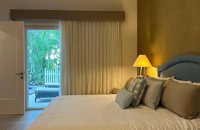 Casa de lujo con alberca y playa privada