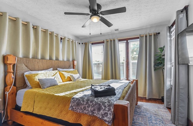 Luxury Midtown Home w/ Historic Charm