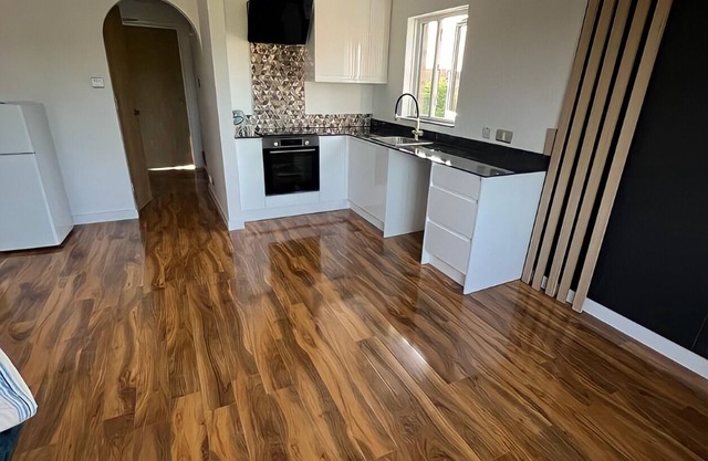 Luxury new apartment in great loaction!