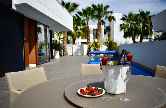 Luxury Villa LAGUNA - Ciudad Quesada