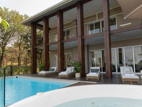 Luxury Villa Umdoni - Eden Rock Luxury Estate, Pennington