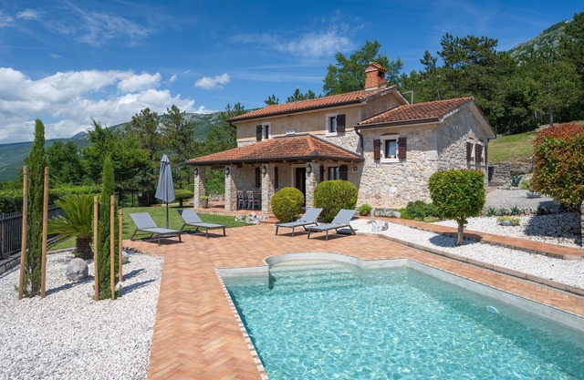 Villa de lujo con piscina Kozljak, Sredisnja Istra (K-3399)