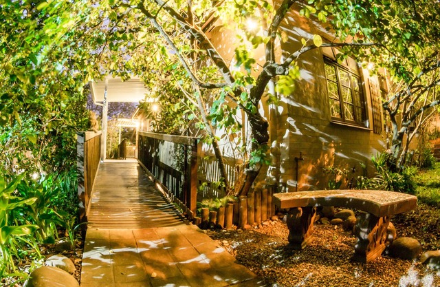 Mackaya Bella Guest House
