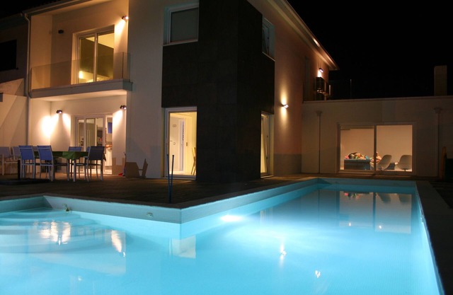 Magnífica casa de playa, piscina privada de 12.5m, barbacoa, espacio privado al aire libre.