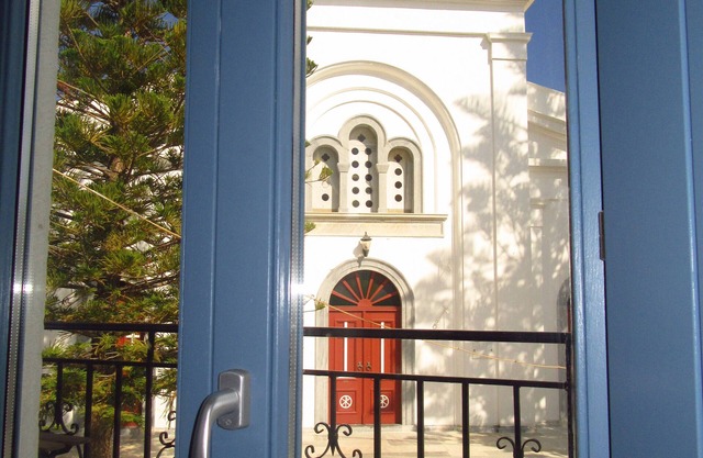 Magnífica casa de dos pisos en el corazón de Naxos