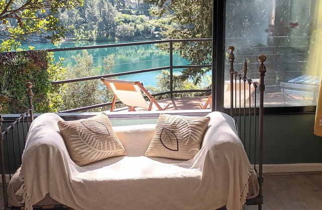 Magnificient vue of the lake