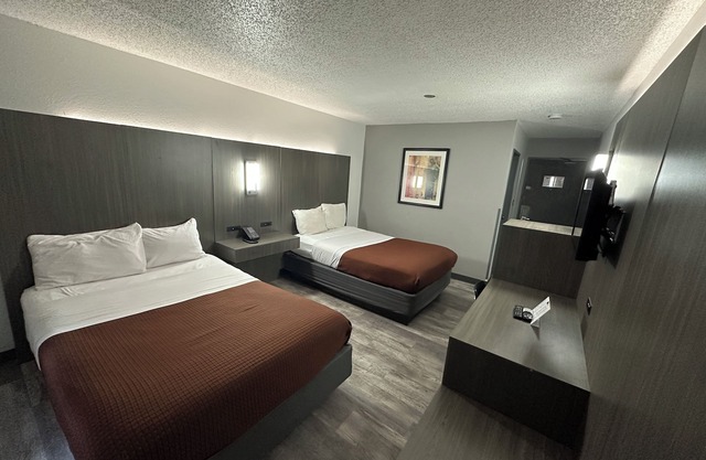 Magnuson Hotel Fort Wayne North – Coliseum