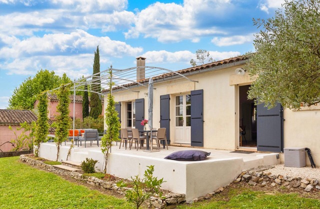 Maison Dou Vala, a holiday home for 6 people near Uzès in France