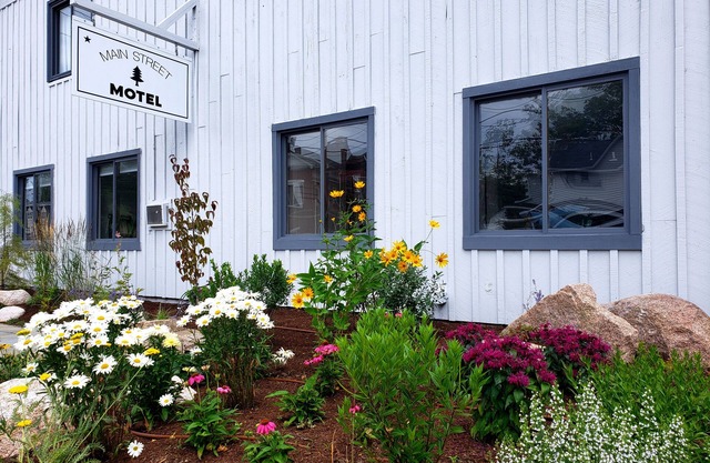 Main Street Motel