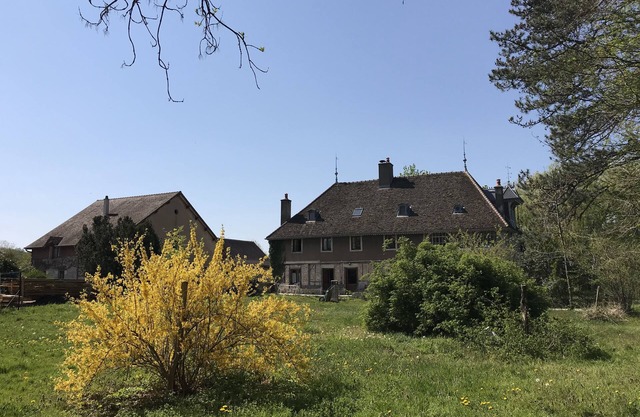 Maison Bressanne : Calme, Nature, Randonnées, Tourisme Entre Bourgogne et Jura