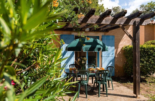 Maison de vacances rustique et lumineuse avec terrasse privée