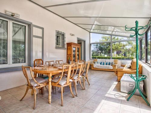 Maison familiale conviviale proche plage, 8 pers, jardin - FR-1-788-83