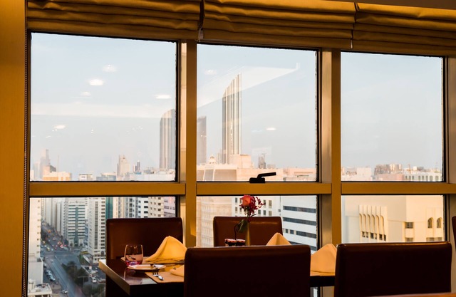Majlis Grand Mercure Residence Abu Dhabi