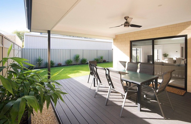 WIFI GRATUITO, R / C A / C CONDUCTOS, BUSSELTON CENTRAL