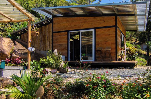 Malaya Lodge⎯ Cabaña ecológica y privada a pocos minutos de Panamá