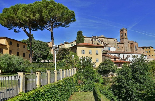 Mansión en Casciana Terme Lari