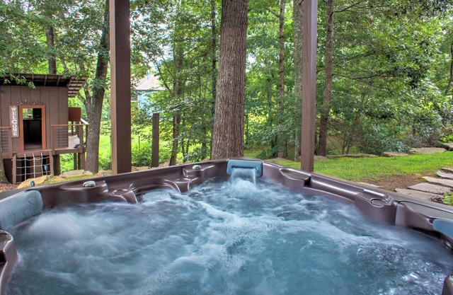 Maplewood Escape | Luxurious Asheville Lodge with Hot Tub, Game Room, & More!