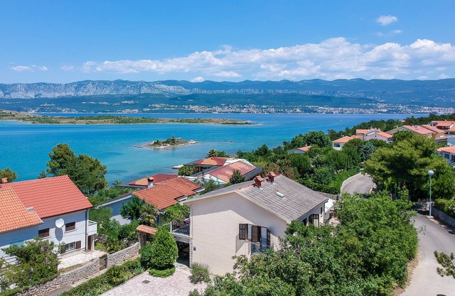 Maravic by Interhome