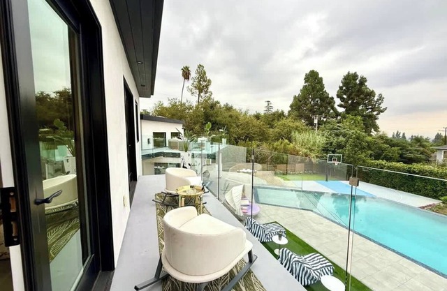 @ Marbella Lane - Enchanted Garden & Pool Hideaway