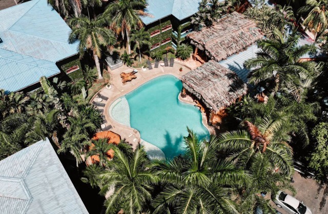 Marea Brava Hotel & Villas