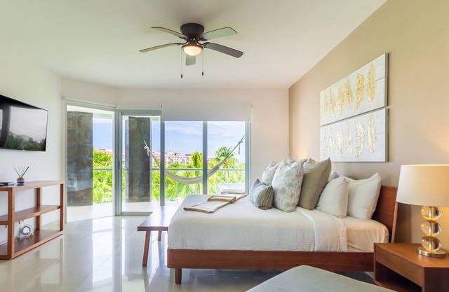 Mareazul Casa Quetzal 3 Bedroom Apts by Redawning