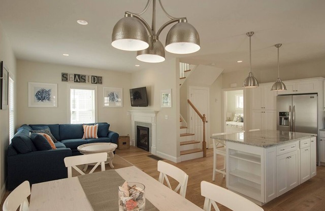 Mayflower Beach Villas - Gaviota
