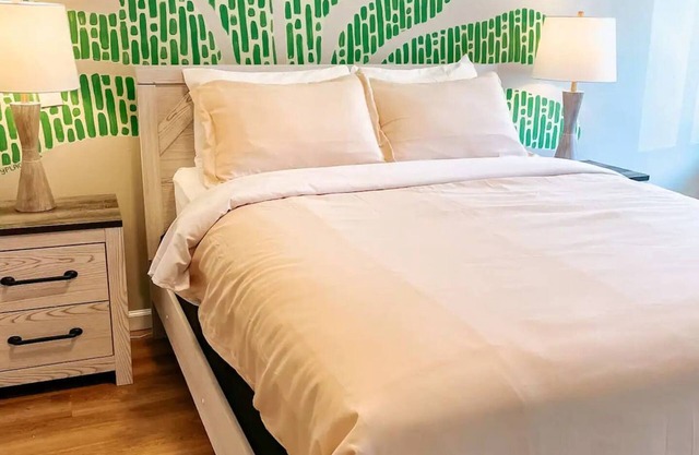 Meadow Room at The Trailblazer Unit 5
