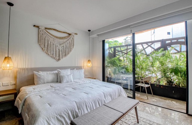 Menesse Tulum #003