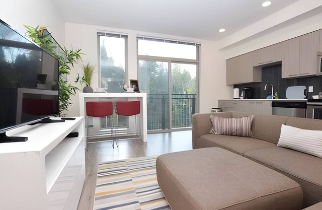 Mercer Island 1 BR 3| Fast WiFi | Gym | Sophari