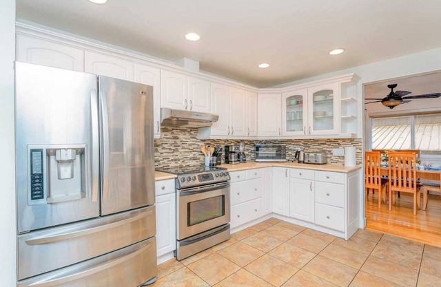 MercerIsland,private bath,largeyard,grill,fire pit