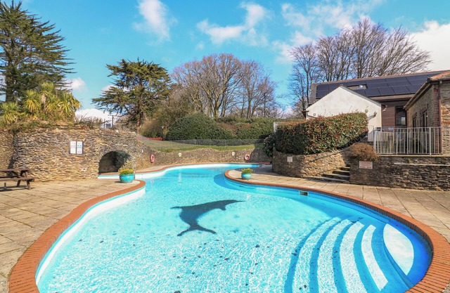MILLERS LOFT, pet friendly, character holiday cottage in Modbury
