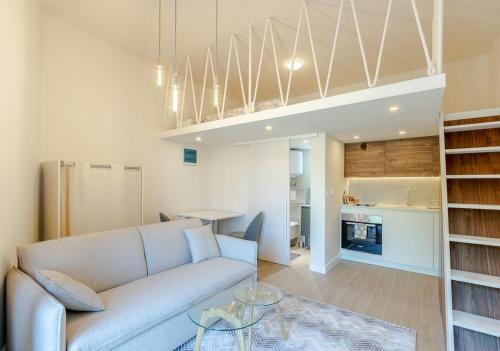 Mini Condos 3 D1, Ground floor with private patio